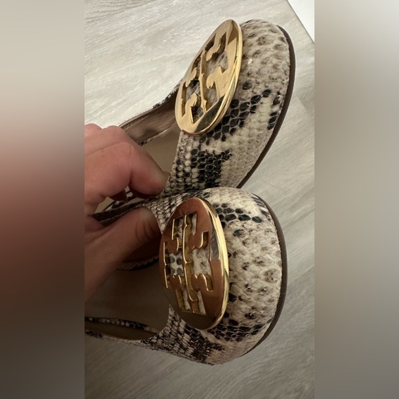 Tory Burch Julianne Snakeskin Wedge Heel Peep Toe Pumps Shoes Size 11M - Picture 13 of 13